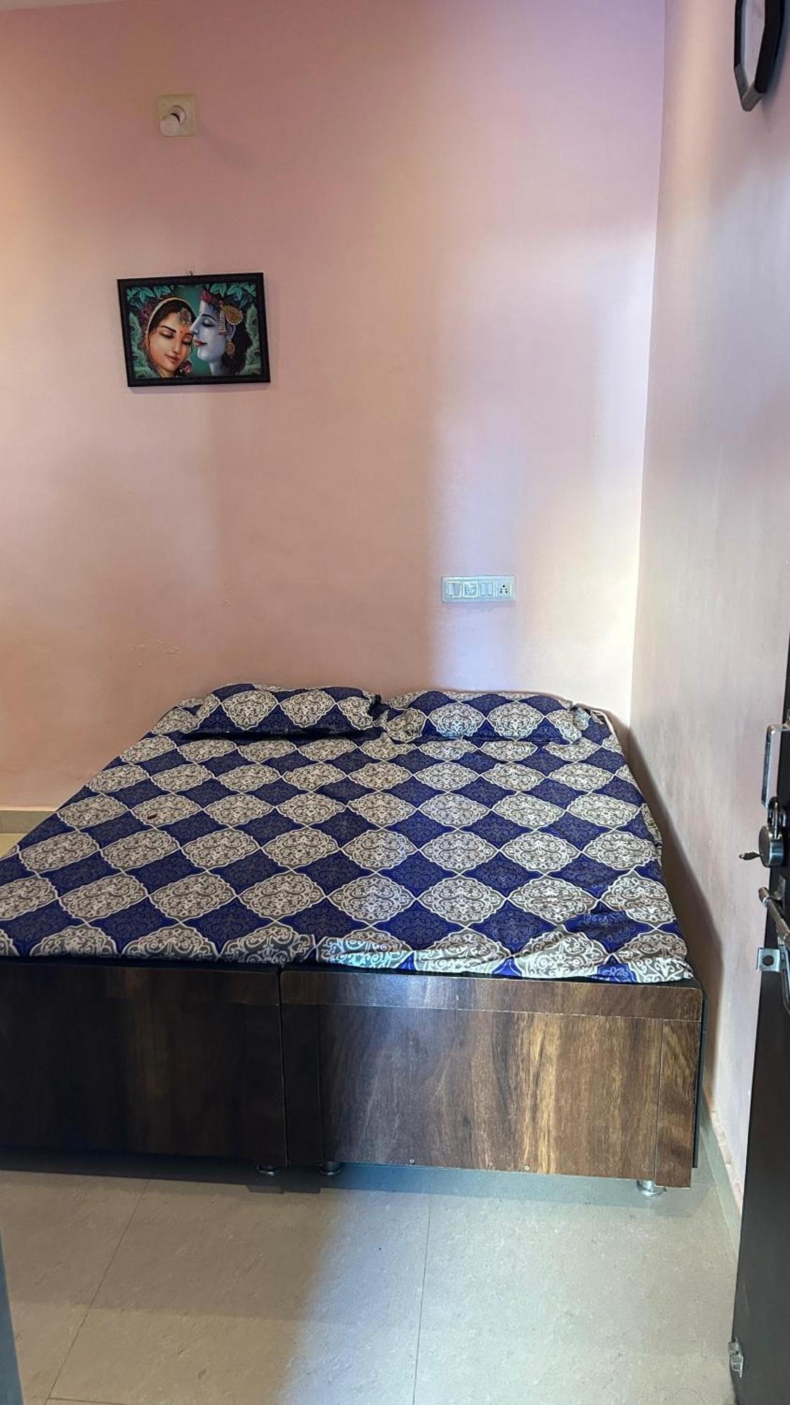 Dwarka Home Stay 2 Only Family Экстерьер фото
